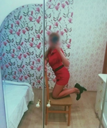 Я креативная, нежная и опытная индивидуалка из Москвы💋.
Я готова предложить тебе чудесное время в моей компании. У меня есть все, чтобы сделать наше свидание незабываемым: страсть, чувственность и безудержная энергия🔥.
Мои услуги включают классический и эротический массаж, стиптиз, оральные ласки и потрясающий секс в разных позах. Я люблю экспериментировать и открывать новые грани удовольствия😈.
У меня есть прекрасные отзывы от моих довольных клиентов, которые говорят о моей профессиональности и нежности. Ты можешь увидеть мои реальные фото в профиле, они гарантируют, что ты не будешь разочарован нашей встречей📸.
Я доступна для интимных встреч в уютной атмосфере на территории Москвы. Просто набери мой номер и я сделаю твои самые смелые фантазии реальностью💫. Давай создадим сказочные моменты вместе!💞 6068, 25 лет